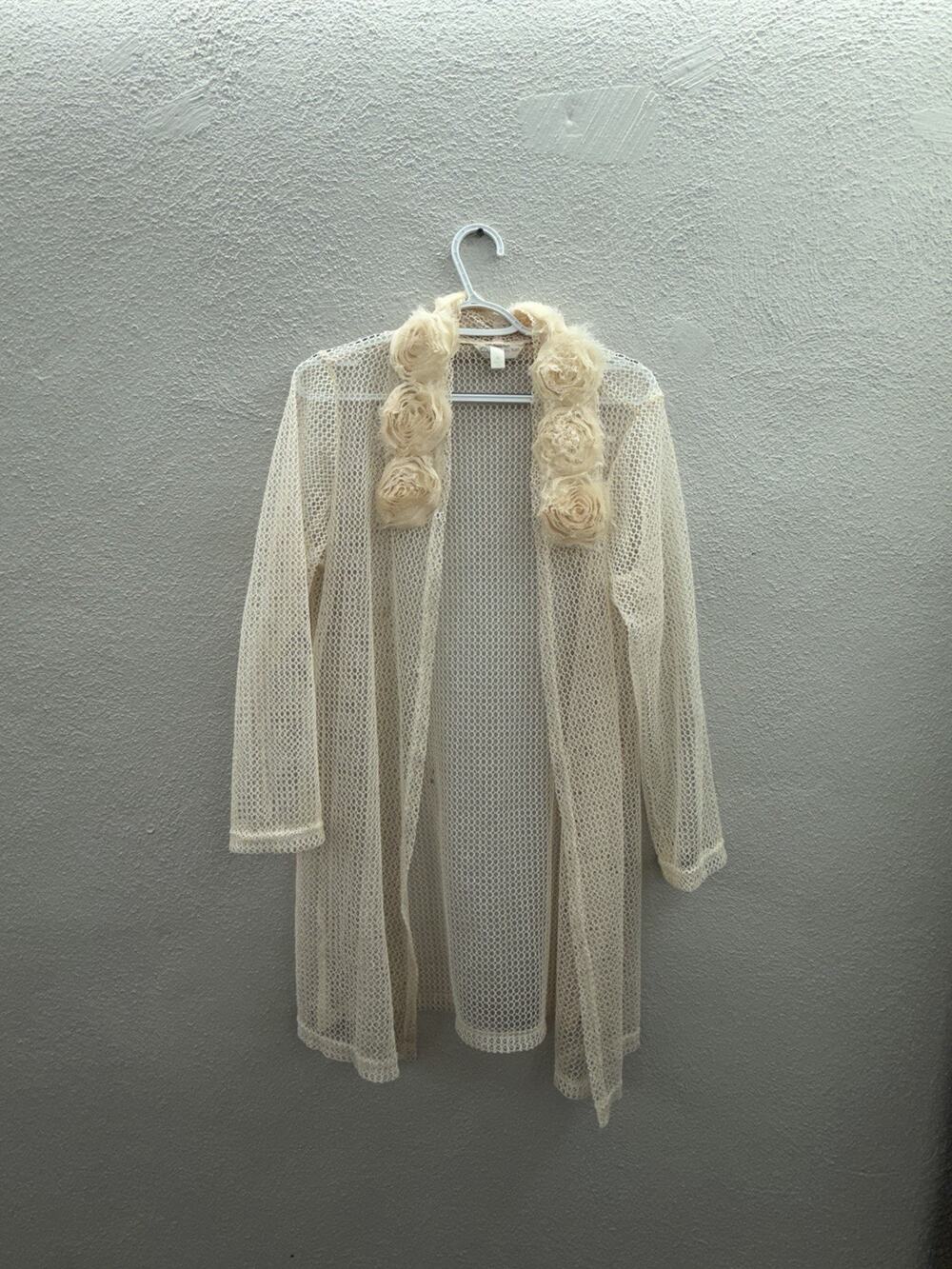 Krazy Kat Womens Cardigan Size XL Open Knit Open Front Tan Floral Neckline